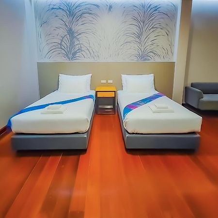 The Riva Vientiane Hotel Luaran gambar