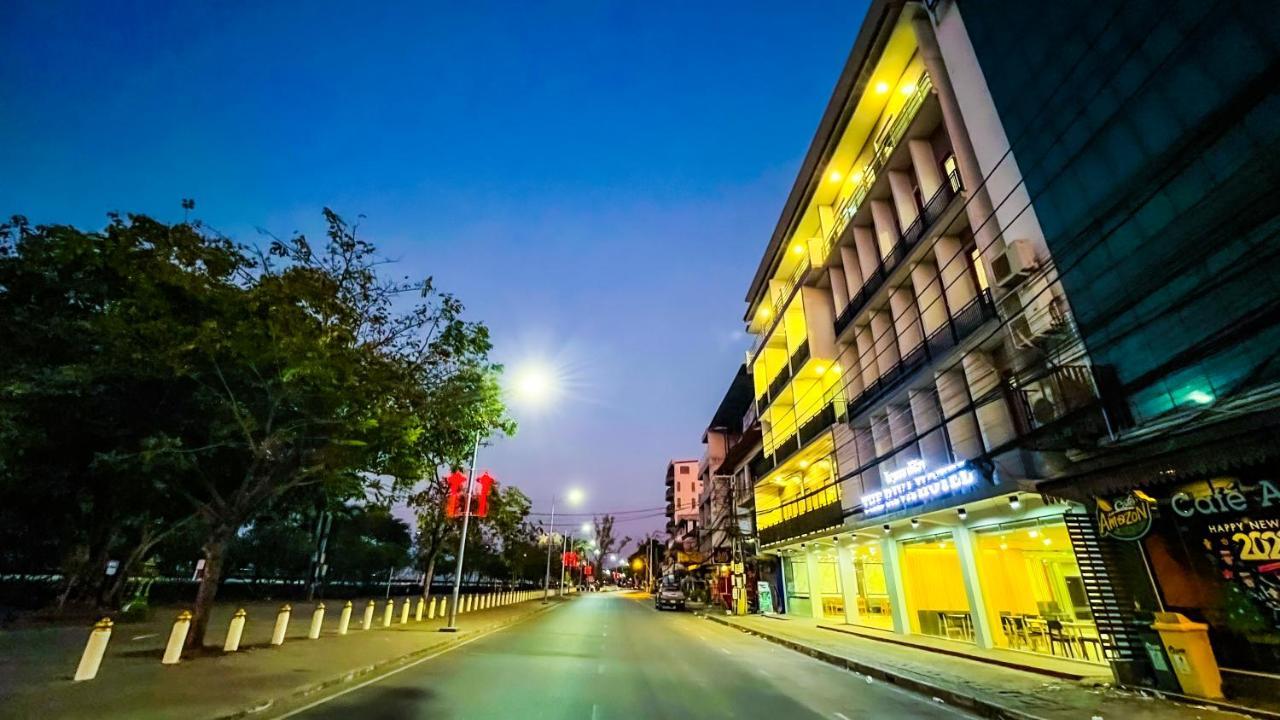 The Riva Vientiane Hotel Luaran gambar
